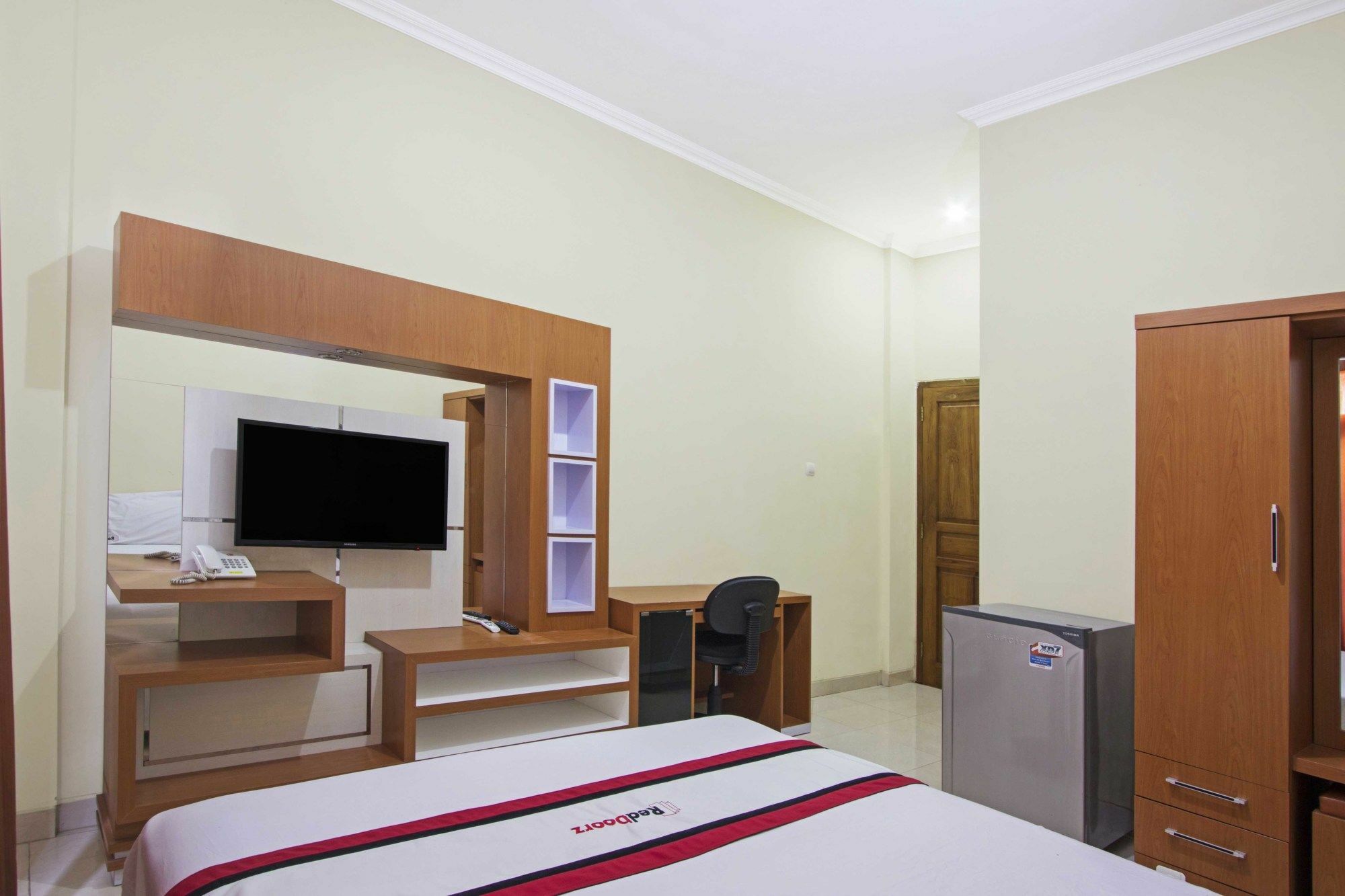 Hotel Reddoorz @ Pogung Baru Kejayan Zewnętrze zdjęcie